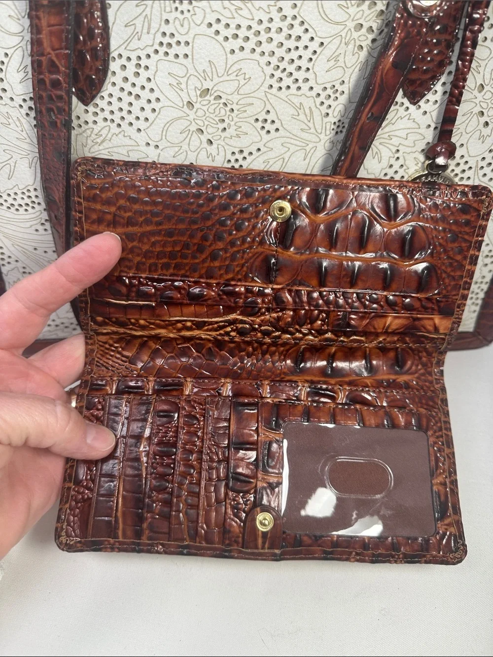 Brahmin Tote with Wallet - Picture 10 of 11